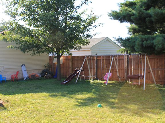 5th image of 2720 Ferncliff Ave