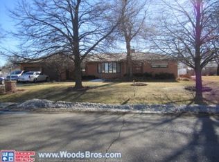 311 E Stolley Park Rd, Grand Island, NE 68801