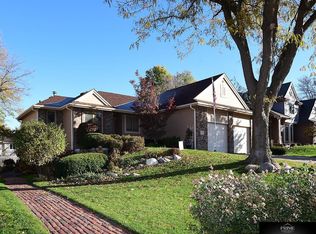 16910 O Cir, Omaha, NE 68135