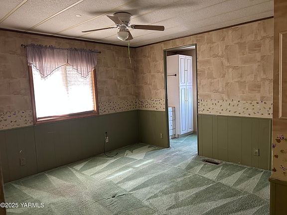 3rd image of 903 N 34th Ave Unit 14