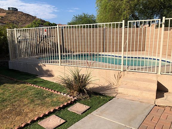 2nd image of 2142 E Rockwood Dr
