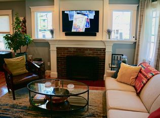 3 Roseway St, Jamaica Plain, MA 02130