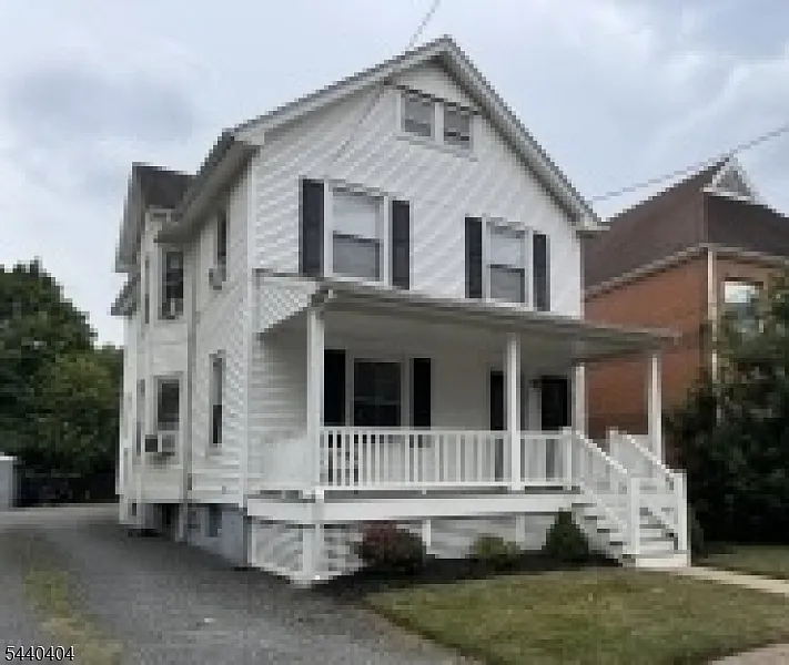 27 Somerset St #2