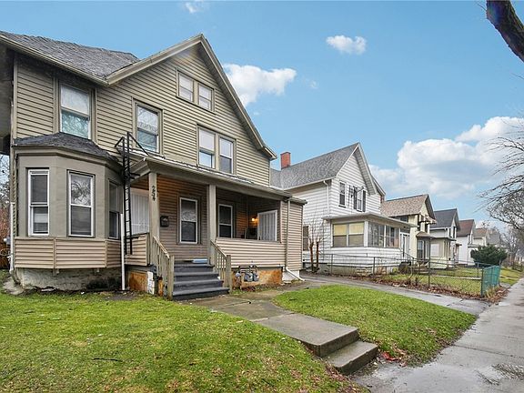 2nd image of 254 Lexington Ave