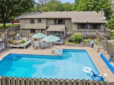 112012 Warner Cir, Chaska, MN, 55318