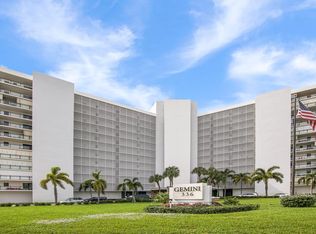 336 Golfview Rd APT 909, North Palm Beach, FL 33408