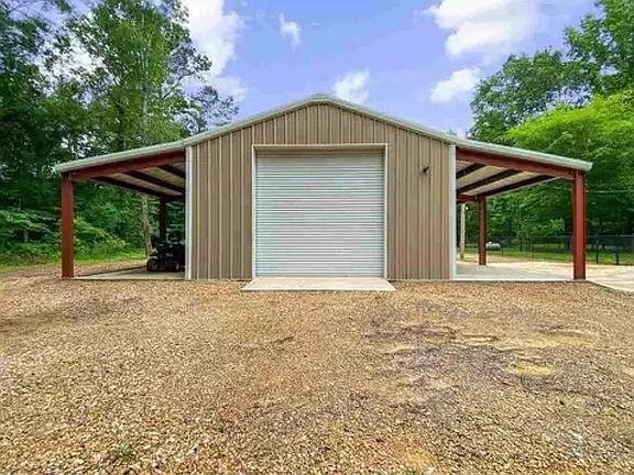 5th image of 347 Holmes Hollow Ln