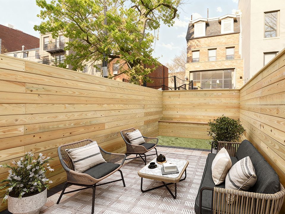 1st image of 171 Madison St #2