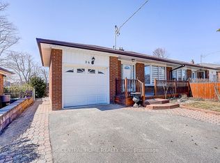 36 Sherwood Forest Dr, Markham, ON L3P1P8