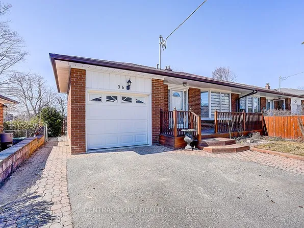 36 Sherwood Forest Dr, Markham, ON L3P 1P8