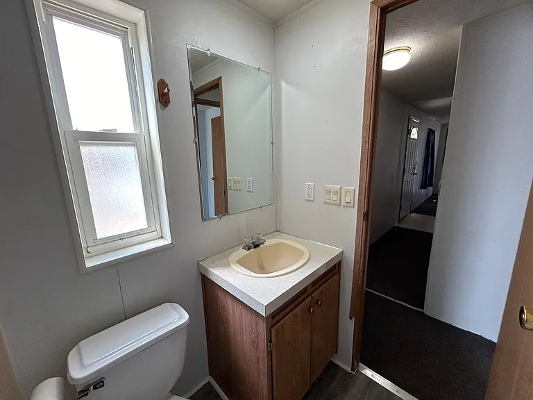 1315 S Federal Blvd #3 — Photo 44