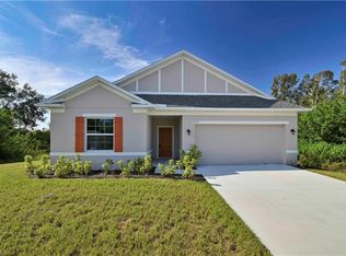 2917 42nd St SW, Lehigh Acres, FL 33976