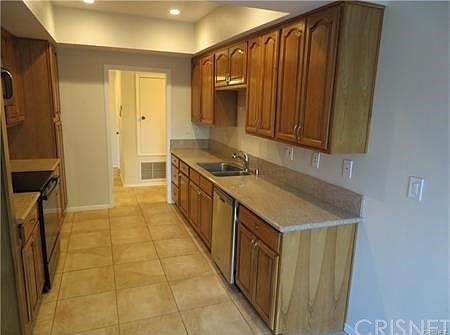 3rd image of 19029 Nordhoff St Unit 209