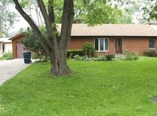 1770 Elliott St, Park Ridge, IL 60068