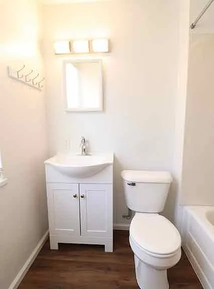 20 Chalmers Ln — Photo 13