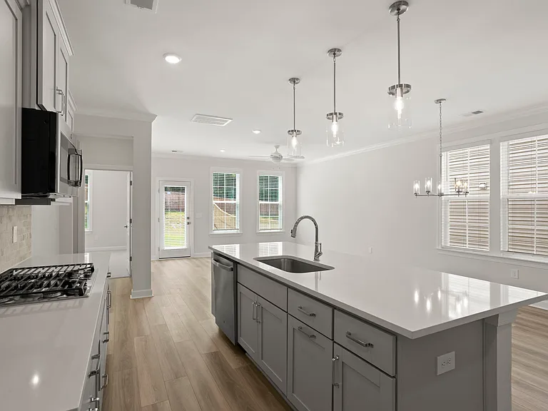 7043 New Horizons Ln — Photo 9