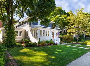 214 W Harrison Ave, Wheaton, IL