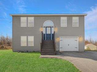 34 Wellesley Way, Bangor, ME 04401