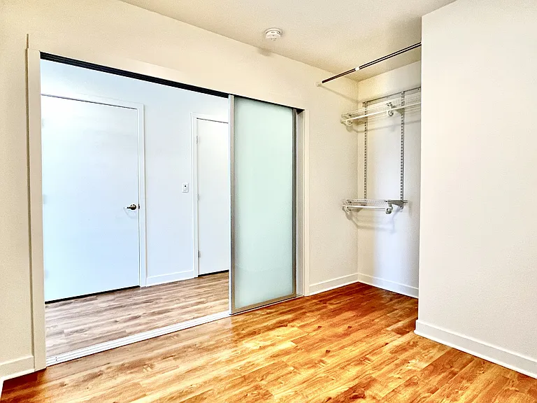 1601 N 45th St #205 — Photo 11
