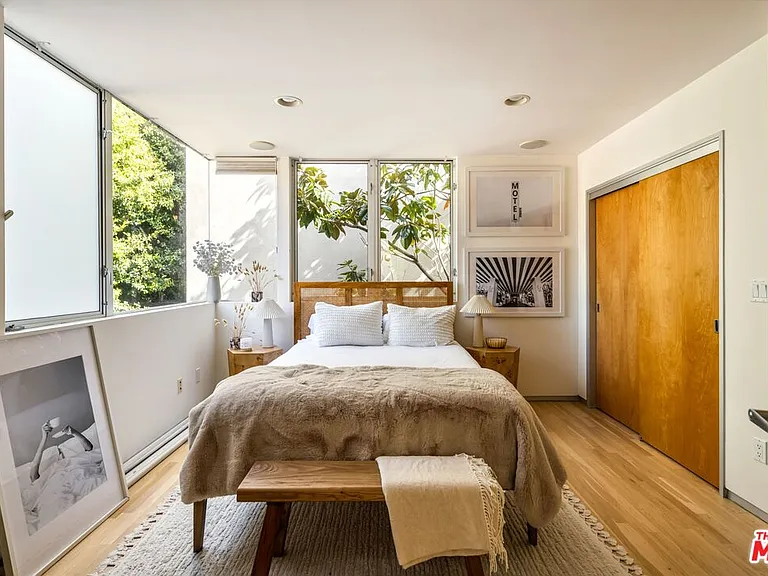 844 California Ave — Photo 16