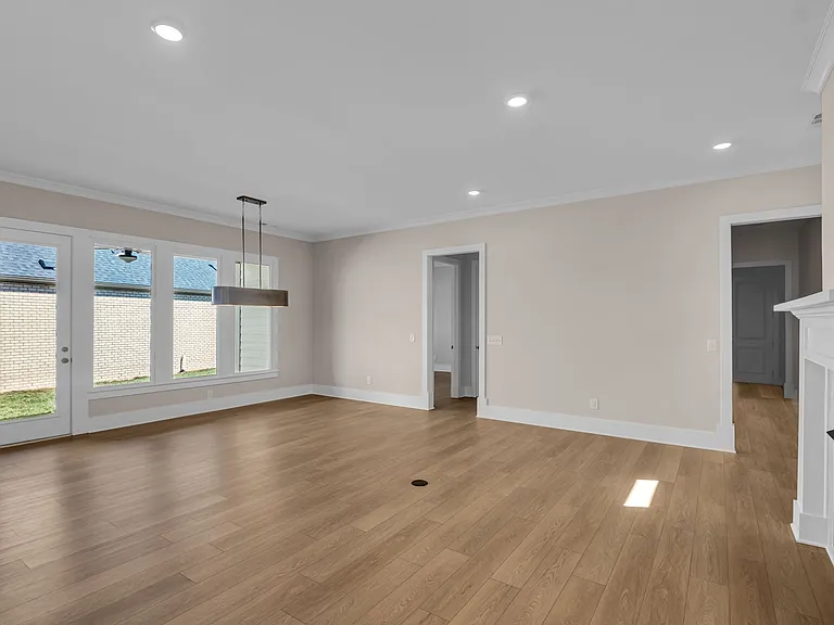 247 Asterwood Cir — Photo 13