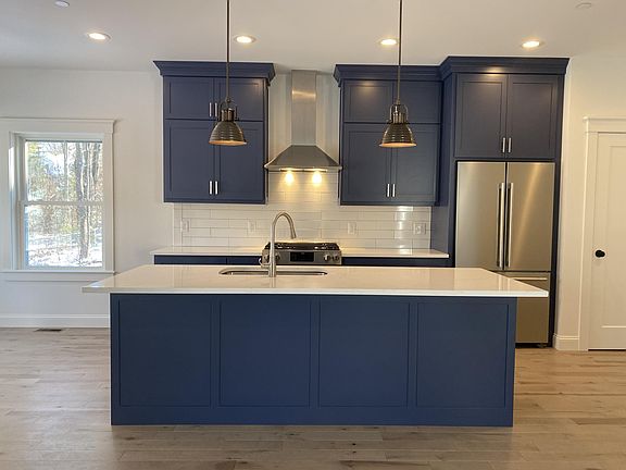 2nd image of 28 Benjamin Way