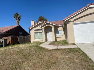 6205 Symphony St, Bakersfield, CA 93307