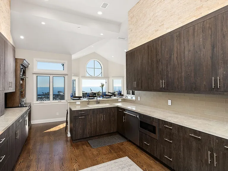 24536 Santa Clara Ave — Photo 18