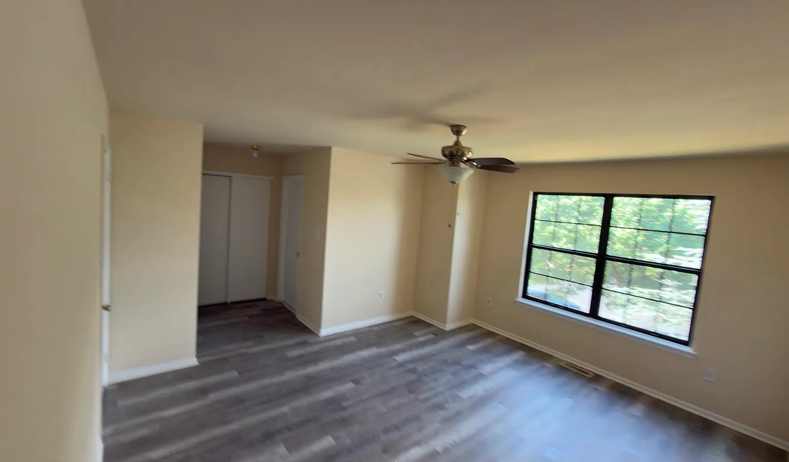 3 bed, 2.5 bath, 1452 sqft, $2,850 — Photo 4