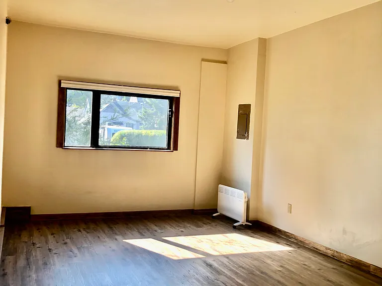 Office/studio