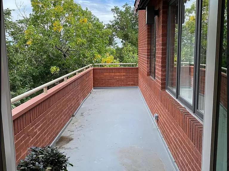 624 Pearl St #401 — Photo 6