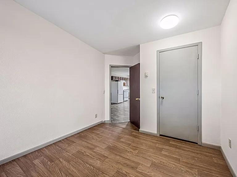 106 E 5th St #3 — Photo 13