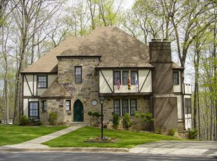 126 Chautaugua Rd, Arnold, MD 21012