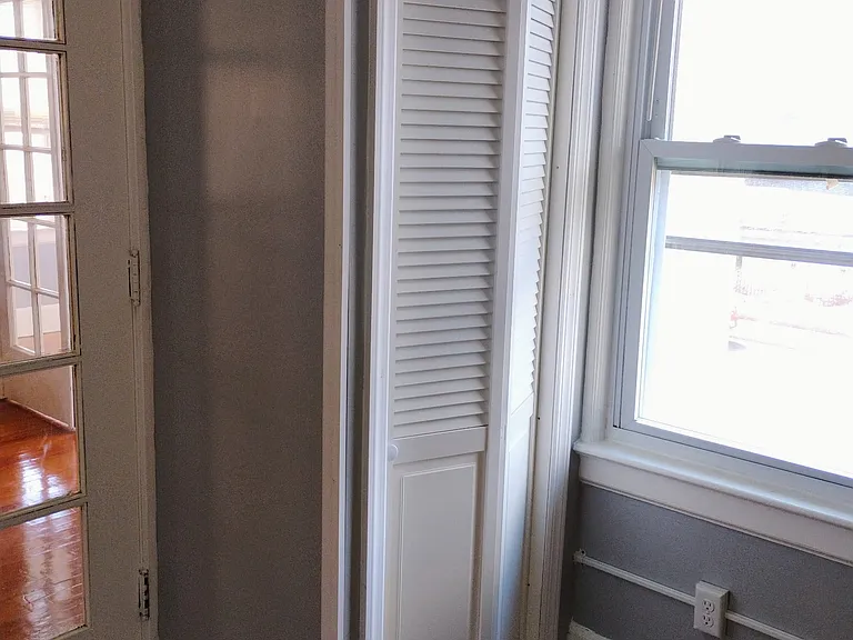 1181 Clinton Ave #2 — Photo 19