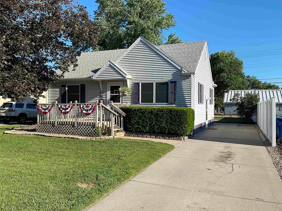 1st image of 307 E 31st St