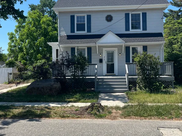 216 Broad St, Swedesboro, NJ 08085
