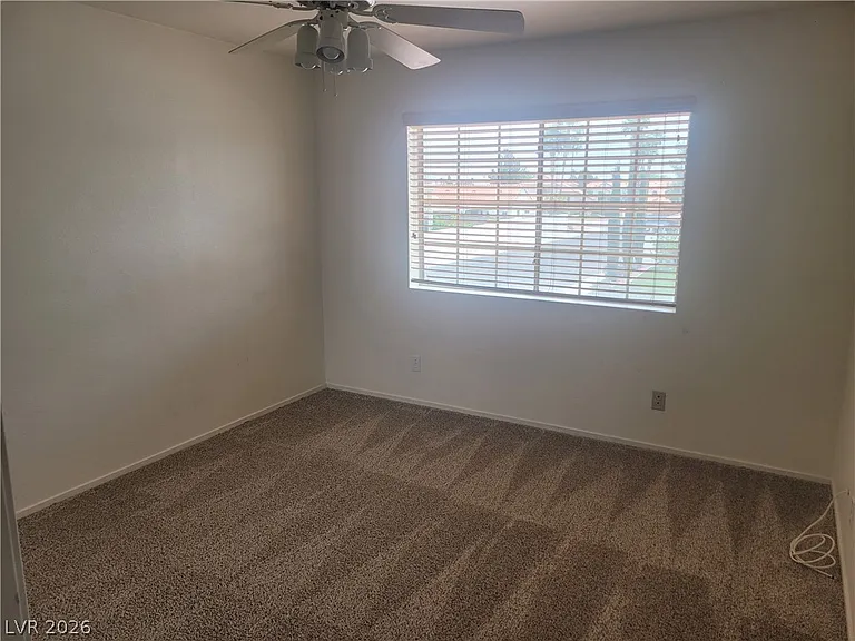 4013 Forest Knoll Ln — Photo 29