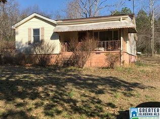 1297 Longshore Dr, Anniston, AL 36206
