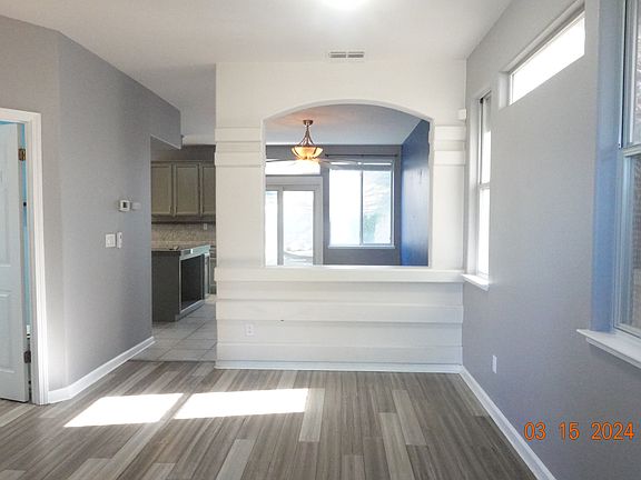 5th image of 8112 Deer Spring Cir