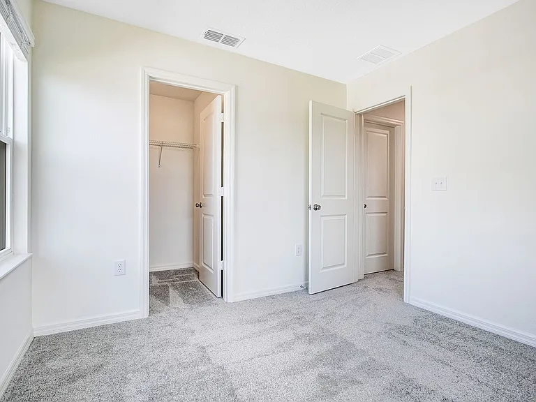 1460 Mirabella Cir — Photo 16