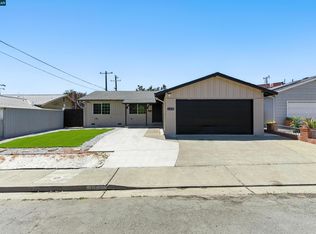 1015 Falcon Dr, Vallejo, CA 94589