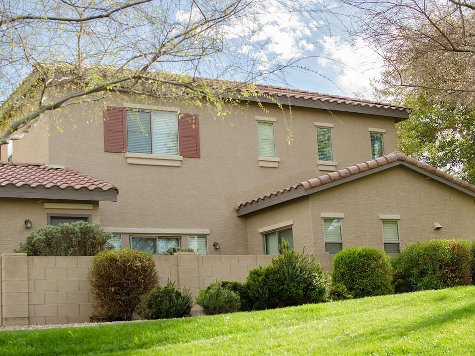 1st image of 14078 W Country Gables Dr