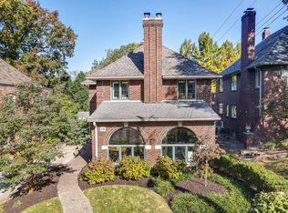 28 E 55th St, Indianapolis, IN