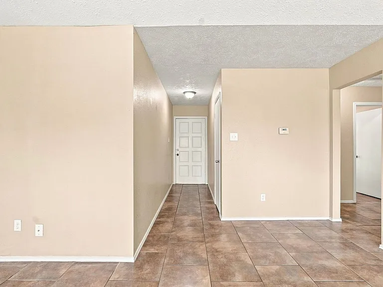 19315 Spanish Needle Dr — Photo 4