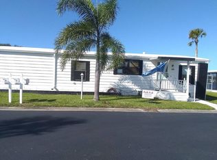 393 Wentworth Ct, Melbourne, FL 32934