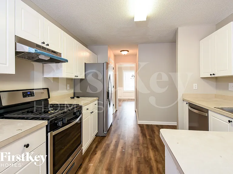 3106 Andora Trl SW — Photo 7