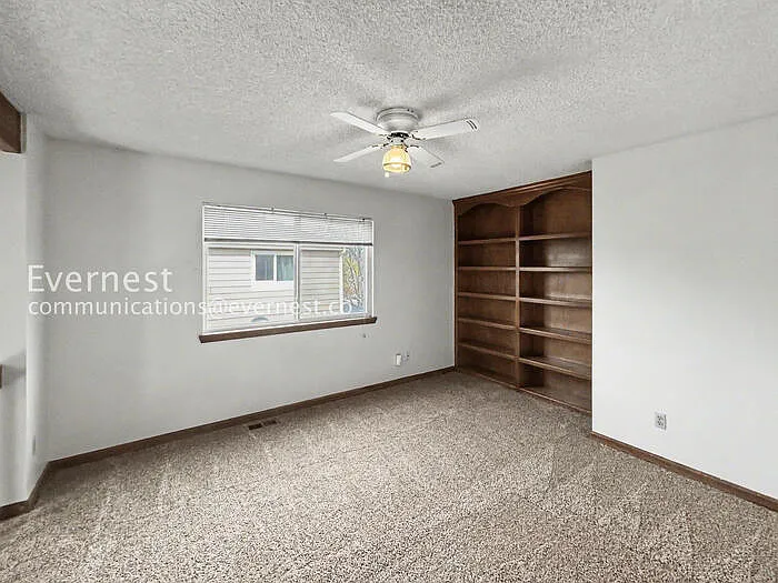4930 Sprangler Dr — Photo 14