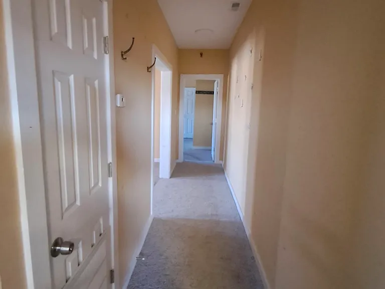 1634 Central Ave #1 — Photo 2
