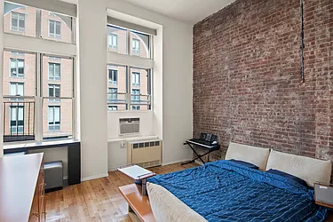 Sold by HomeDax Real Estate