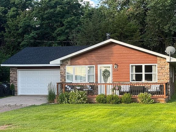 2nd image of 224 S Maloney Dr